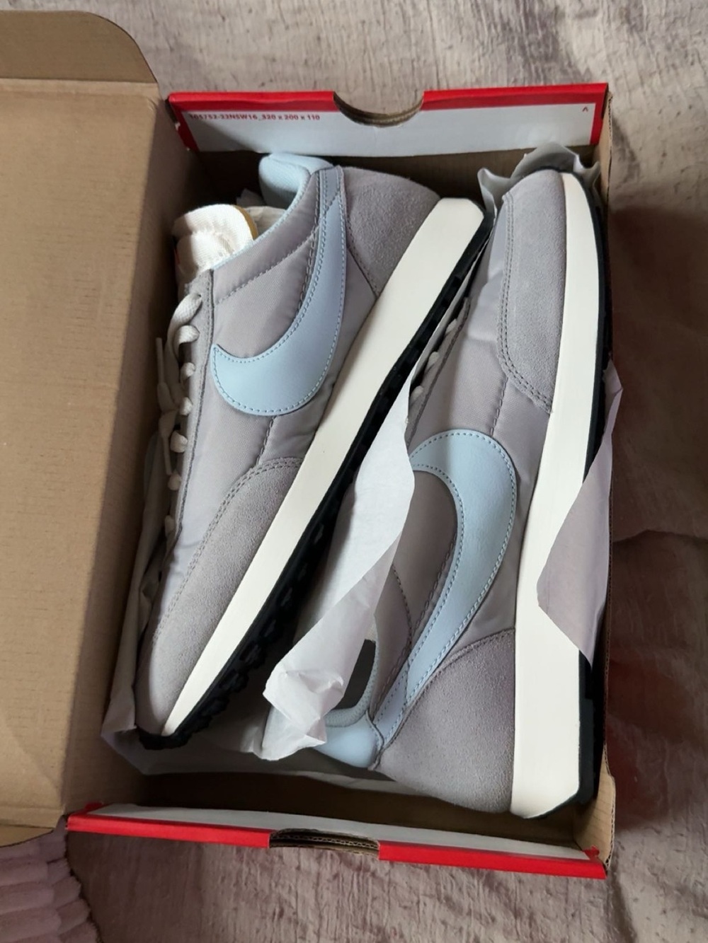 Nike Men's Gray and Light Blue Retro-Style Sneakers